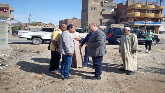 الشهابى يتفقد أعمال النظافة والتجميل بقرى مركز البدرشين