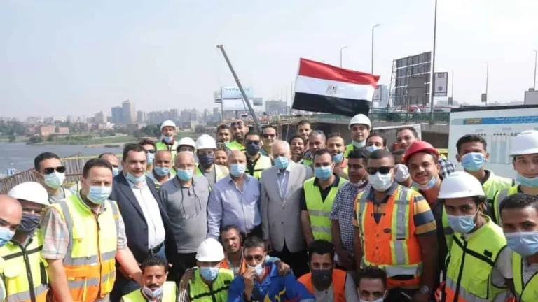 الوزير وراشد يتابعان نقل المرافق ومعدلات التطوير والصيانة الشاملة بالطريق الدائري حول القاهرة الكبرى