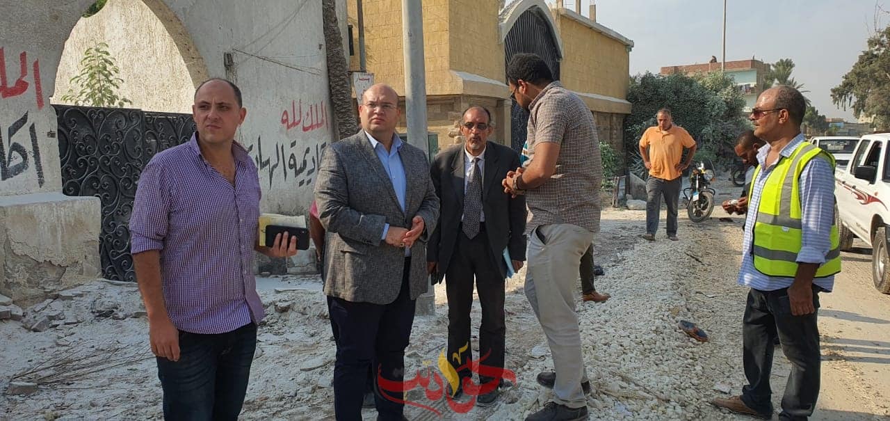 شاهد بالصور .. نائب محافظ الجيزة يتفقد أعمال تطوير وتوسيع طريق المريوطية السياحي بأبوالنمرس