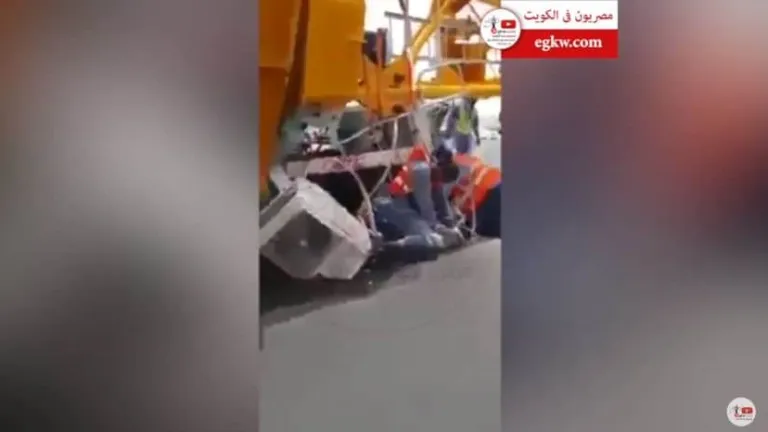 خلال يومين .. مصرع ثانى مصرى في الكويت سقطت عليه رافعة