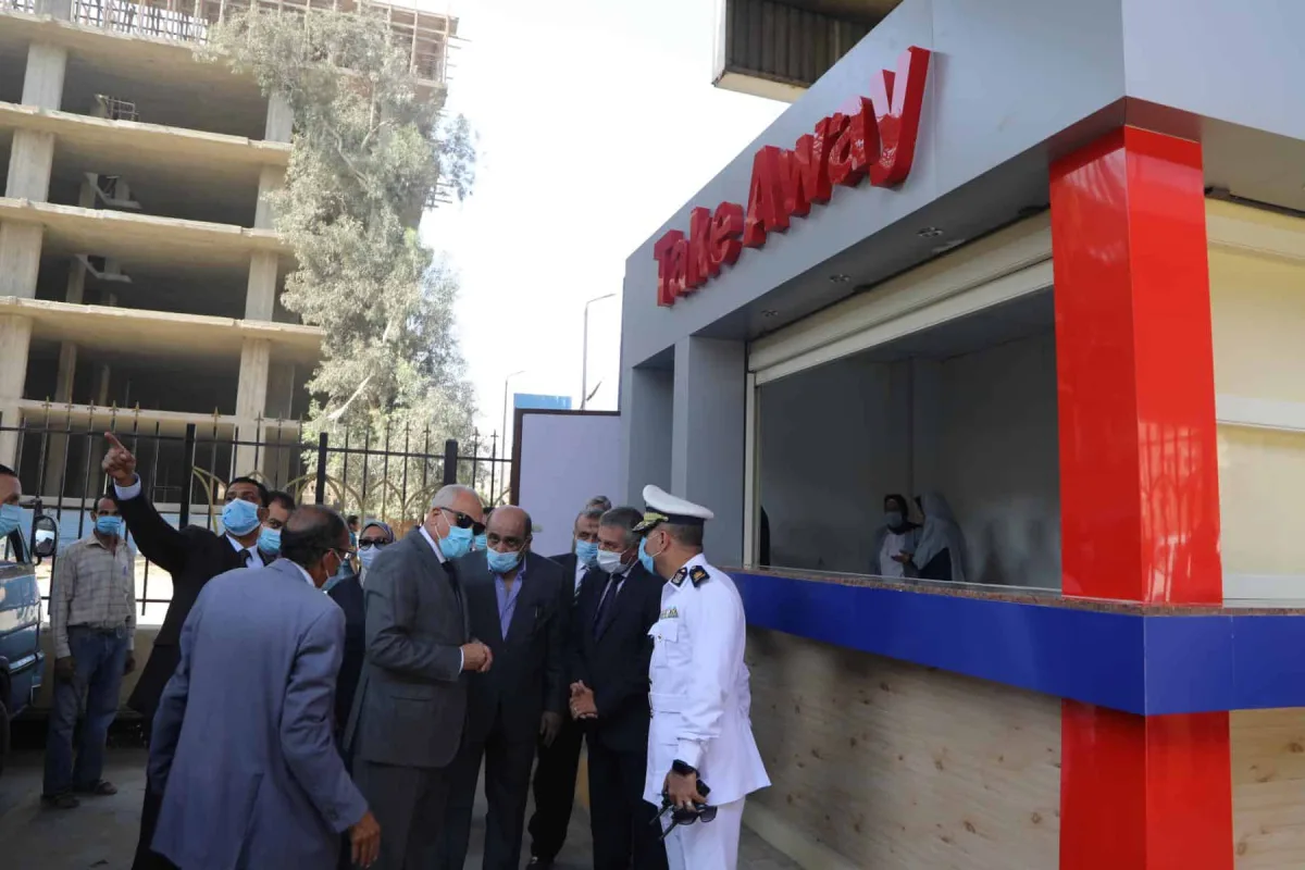 محافظ الجيزة ..إفتتاح مجمع مواقف السرفيس بالمريوطية وميدان الجيزة