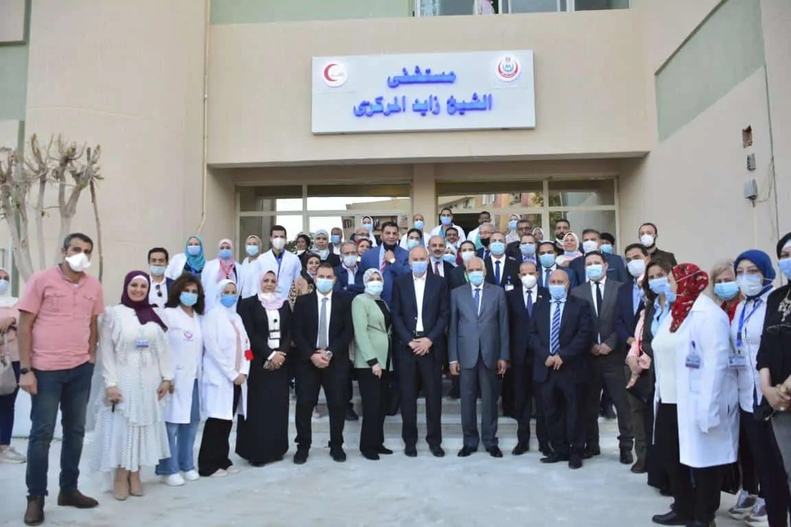 محافظ الجيزة يفتتح مبني العيادات الخارجية الجديد بمستشفى الشيخ زايد المركزي