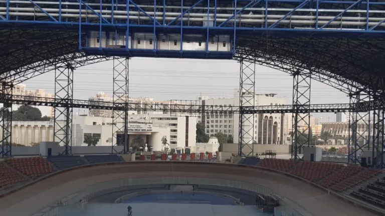 وزير الرياضة يتفقد أعمال تطوير الصالة المغطاة ومضمار الدراجات بإستاد القاهرة