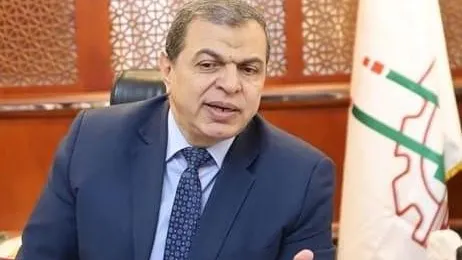 وزير القوى العاملة يُصدر قراراً هاماً للعاملين بالقطاع الخاص .. تعرف عليه