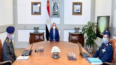 الرئيس السيسى يوجة التحية لرجال القوات المسلحة لما يبذلونه من تضحيات .. يطلع علي أنشطة وجاهزية الأفرع الرئيسية للقوات المسلحة خاصة القوات الجوية