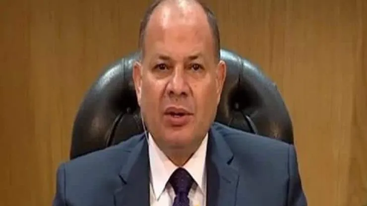 للتقدم بطلبات التصالح بالقرى والنجوع .. محافظ أسيوط يعلن وصول 800 لوحة للكتل القريبة للحيز العمراني