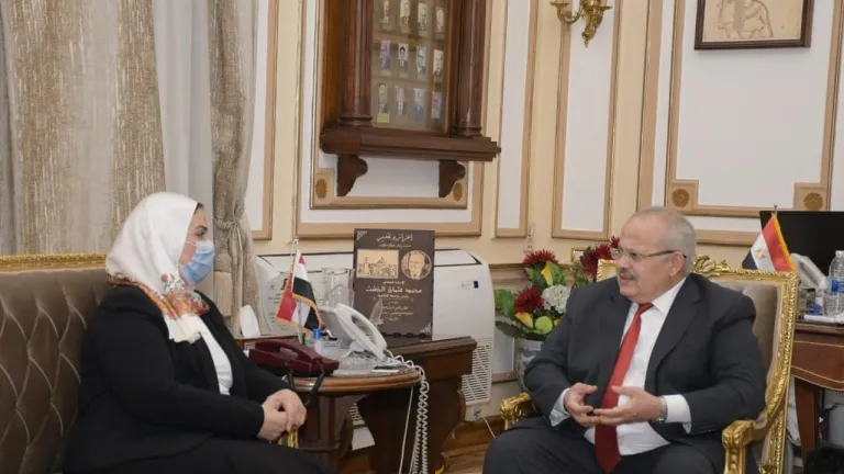 القباج والخشت يوقعان بروتوكول إنشاء وحدة للتضامن الاجتماعي بجامعة القاهرة