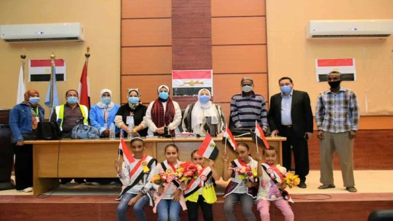 الخشت: الكشف على 1965 حالة وإجراء 20 عملية جراحية حرجة وصرف الأدوية بالمجان من خلال قافلة جامعة القاهرة العلاجية في حلايب وشلاتين وأبو رماد