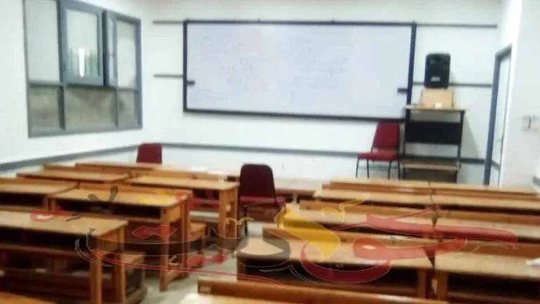 بالمستندات يحدث فى الحوامدية .. سنتر خاص يؤجر مدرسة حكومية لحسابه الشخصي لإعطاء تلاميذه الدروس الخصوصيه .. يُحصل كل حصه 5 جنيه أرضيه مقابل استخدام ديسكات الحكومة