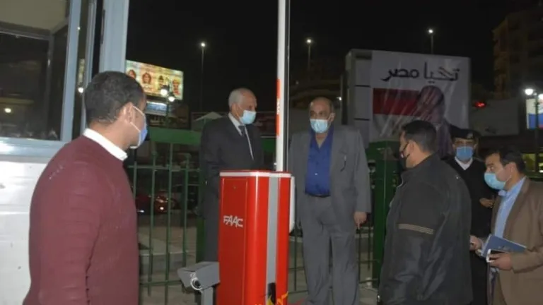 ننشر أسباب .. إيقاف مدير موقف سرفيس ميدان الجيزة والعاملين بالوردية المسائية عن العمل
