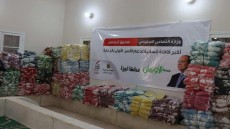 تحت عنوان “نتشارك عشان بكره “.. محافظ الجيزة إستلام 22 سيارة محملة بالمواد الغذائية والملابس وأجهزة الغسيل الكلوي