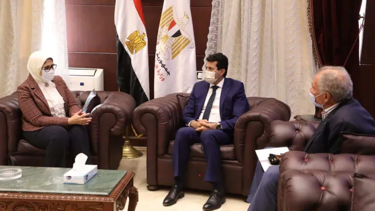 وزيرة الصحة تستعرض خطة تأمين بطولة كأس العالم لكرة اليد.. وتؤكد: جاهزون لأي طارىء