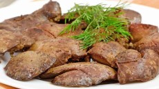 هذا ما يحدث للجسم عند تناول كبد الدجاج .. فوائد مذهلة تعرف عليها