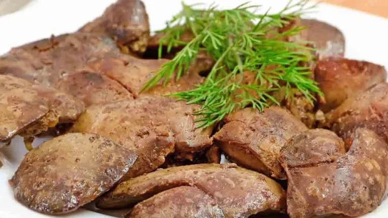 هذا ما يحدث للجسم عند تناول كبد الدجاج .. فوائد مذهلة تعرف عليها