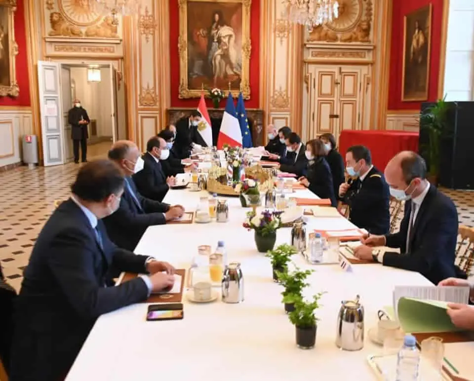 الرئيس السيسى يبحث مع وزيرة الدفاع الفرنسية التعاون العسكري بين البلدين