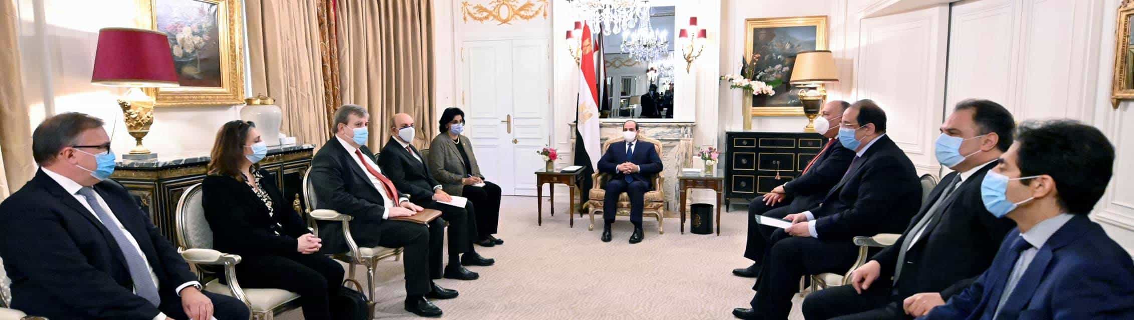 الرئيس السيسى يستقبل الرئيس التنفيذي لشركة “داسو” المُصنِعة لطائرات الرافال الحربية