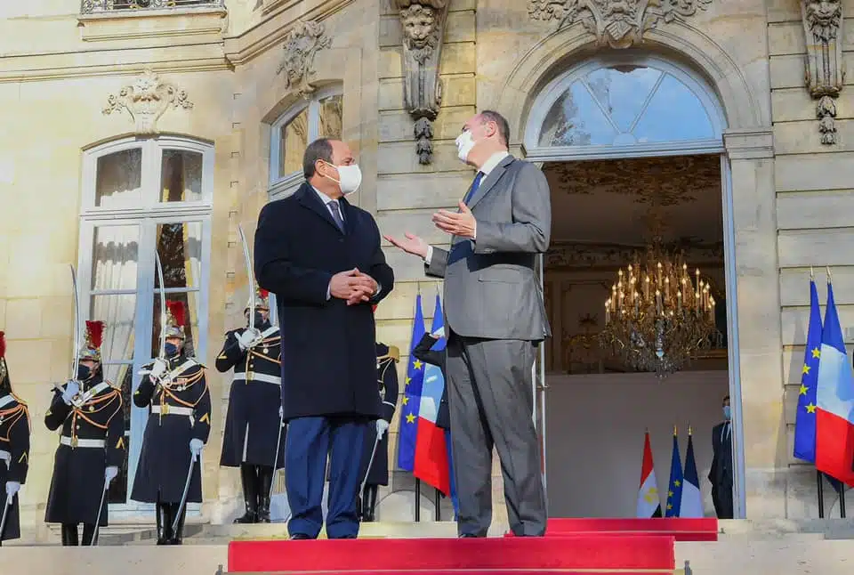 لمناقشة هذه القضايا .. الرئيس السيسى يلتقى مع جان كاستيكس رئيس وزراء فرنسا