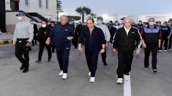 فجراً .. الرئيس عبد الفتاح السيسي يتفقد الكلية الحربية .. يجرى حوار مفتوح مع الطلاب الجدد