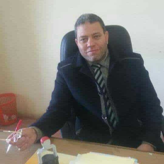 وليد سلام يهنئ الأستاذ عيسى عامر لتوليه رئاسة التأمينات الإجتماعية بالصف