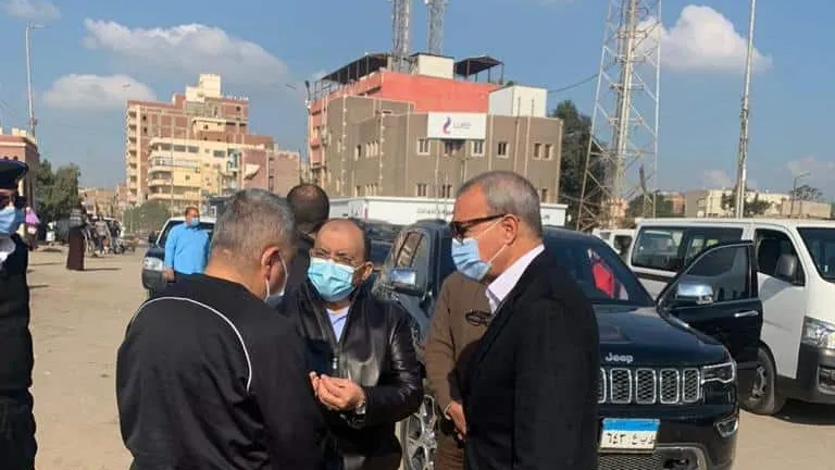 خلال جولته بالقليوبية .. شعراوى يرصد مجموعة من المواقف العشوائية والاشغالات .. هذا قراره