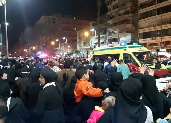 شاهد بالصور .. بورسعيد تودع شهيدها المجند عبدالغني الزيني