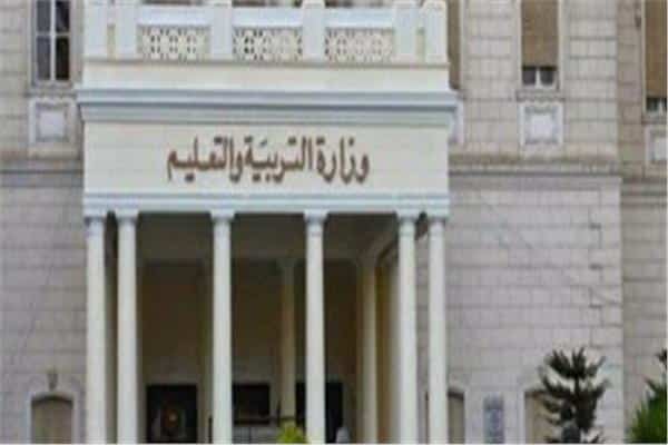 خاص لحواديت «التعليم» توفر شريحة انترنت مجانية لكل الطلاب