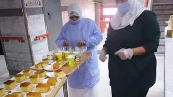 بالصور.. حفلة شاى وكيك من تمريض مستشفى التأمين الصحى ببنى سويف لمرضى كورونا