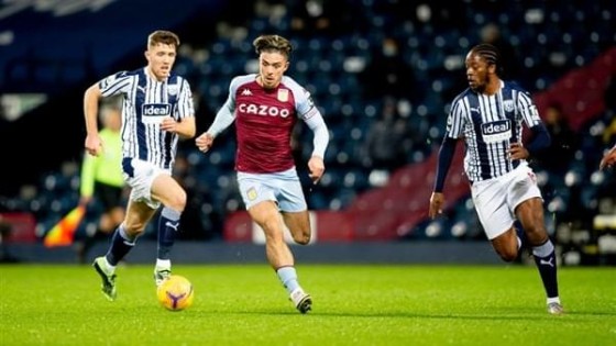 أستون فيلا يهزم وست بروميتش بثلاثية