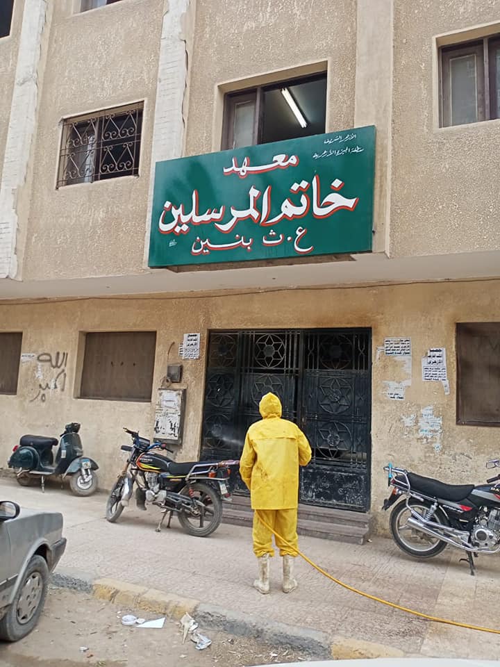 بالصور.. حى العمرانية بالجيزة ينفذ حملات تطير للشوارع للوقاية من كورونا
