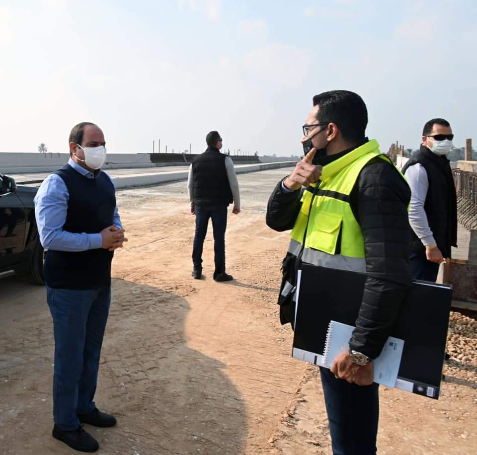 الرئيس السيسى يتفقد اليوم الجمعة الطريق الدائري الاوسطي .. يحاور العاملين