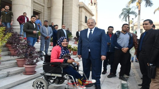 الخشت يهنيء طلاب جامعة القاهرة من القدرات الخاصة بمناسبة اليوم العالمي