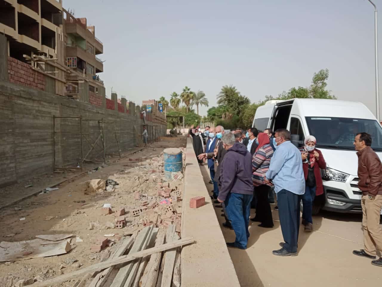 شاهد بالصور .. محافظ الجيزة يتفقد سور عبارة الحوامدية وبعض الشوارع التى تم رصفها