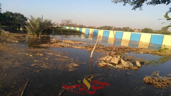 أهالى منشأة القناطر يصرخون بسبب طريق الموت .. مشروعات المياة والصرف المعطلة .. صدق أو لا تصدق : إلقاء 25 الف متر صرف صحى يومياً مباشرة على النيل .. مـتى ينــظــر المــسئولون لقــرى شـمال الجــيــزة المظــلومة وهـل ينتظرون كارثة حتى يتحركوا ؟