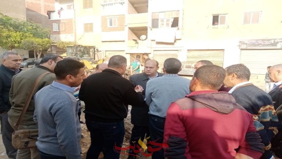 خلال جولته بالحوامدية .. الشهابى يستجيب لـ “حواديت اون لاين” (صور)