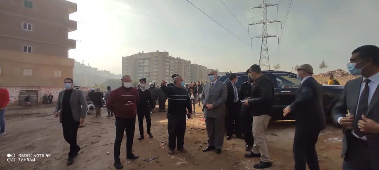 محافظ القاهرة: إزالة 473 منزلاً بعزبة الهجانة تتعارض مع إقامة محور الوفاء والأمل وتسكين 993 أسرة بالسلام