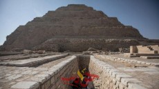 بعد واقعة “فتاة الزى الفرعونى” .. تعرف على أسعار تذاكر المعالم السياحية بمنطقة سقارة