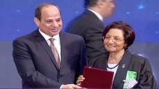 وفاة د.رجاء منصور رائدة طب أطفال الأنابيب في مصر