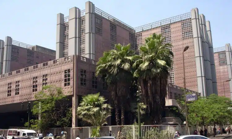 جامعة القاهرة تحول القصر العينى الفرنساوى لمستشفى عزل لعلاج مصابى كورونا