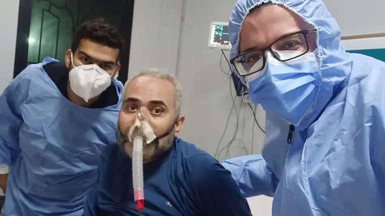 مريض يتعافى من «كورونا» بعد شهر على «تنفس صناعى» بمسشفى الأحرار