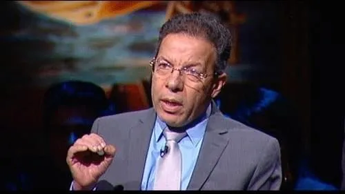 النقابة: لا يوجد قرار رسمي حتى الآن بشأن متابعة الأطباء حالات العزل المنزلى