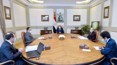 الرئيس السيسى يتابع مشروعات قطاع البترول