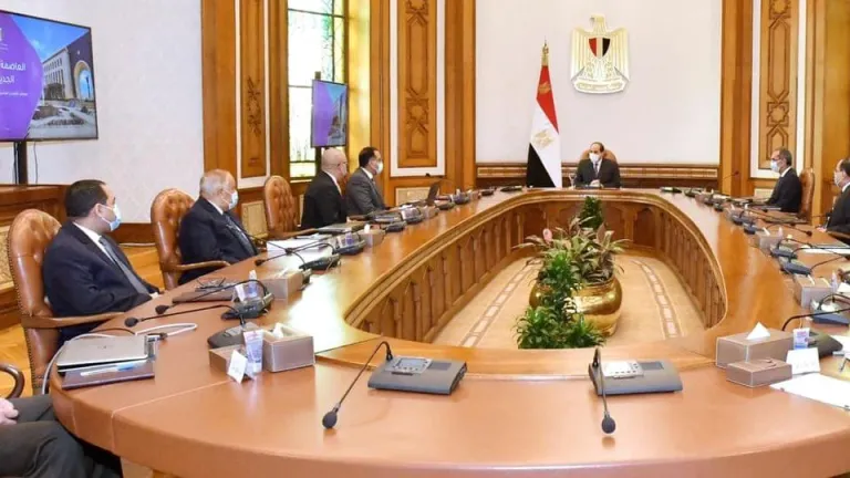 الرئيس السيسى يتابع خطة انتقال الجهات الحكومية للعاصمة الإدارية الجديدة