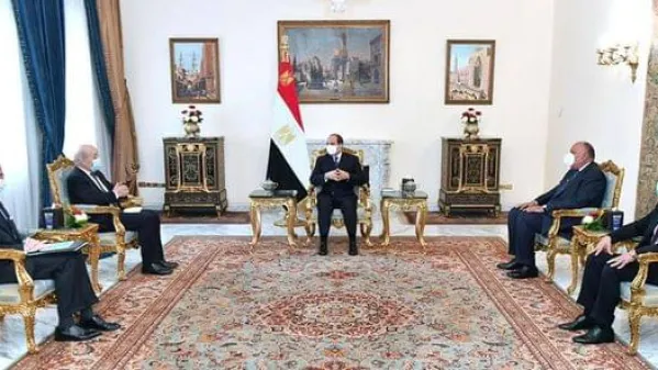 لمناقشة عدة قضايا .. الرئيس السيسى يستقبل وزير خارجية فرنسا .. منها نقل الخبرات والتكنولوجيا الفرنسية لمصر