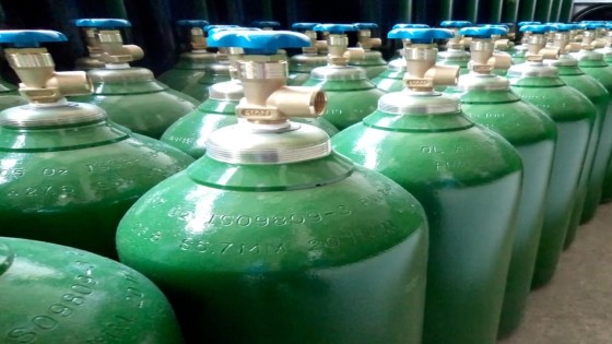 مسئولو الشركات المنتجة للأكسجين يتعهدون بطرح كميات إضافية لمواجهة احتياجات المستشفيات