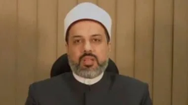 دار الإفتاء: يجوز الصلاة فى البلكونة والقطار والسفينة والطائرة بشروط