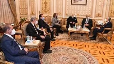 رئيس الشيوخ يهنئ المستشار حنفى جبالى برئاسة مجلس النواب