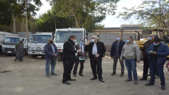 خلال جولته باحياء الدقي والعجوزه .. محافظ الجيزة يؤكد على منع أنتظار السيارات أعلى أرصفة المشاة