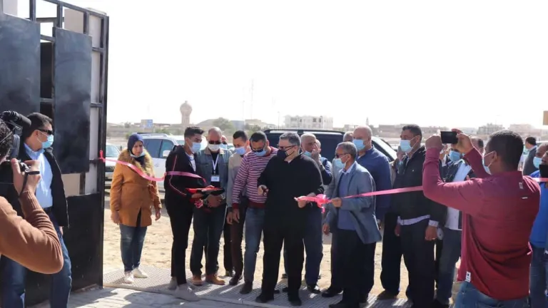 محافظ البحر الأحمر يفتتح محطة معالجة الصرف الصحي الثلاثية المدمجه بمرسي علم
