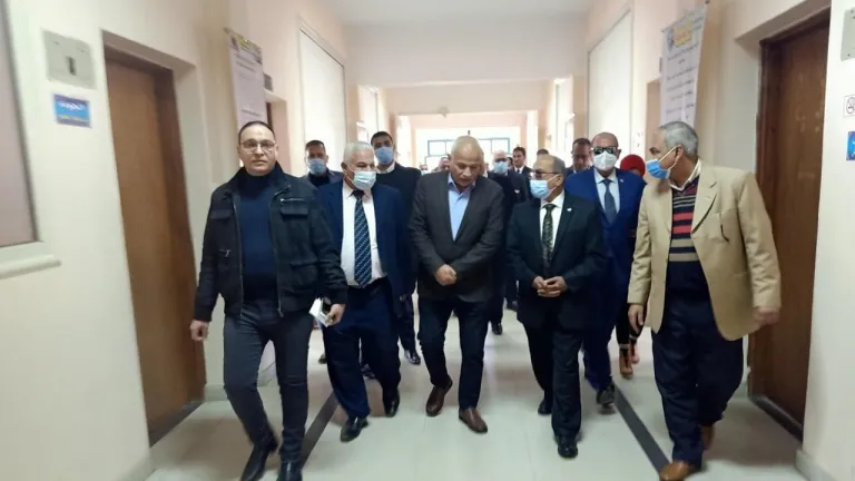 لهذه الأسباب .. رئيسا شركتى مياه الشرب والصرف الصحي بالإسكندرية فى زيارة للمدرسة الفنية بالبحيرة