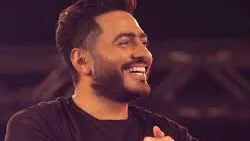 تامر حسني يدخل العزل